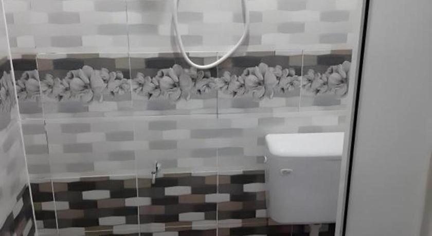 Oyo 90936 Hotel Manjoi Inn איפוה מראה חיצוני תמונה