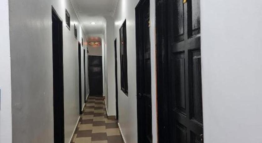 Oyo 90936 Hotel Manjoi Inn איפוה מראה חיצוני תמונה